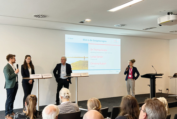 Podiumsdiskussion zu Niedrigwasser in der Stadt Duisburg. © FiW e. V.
